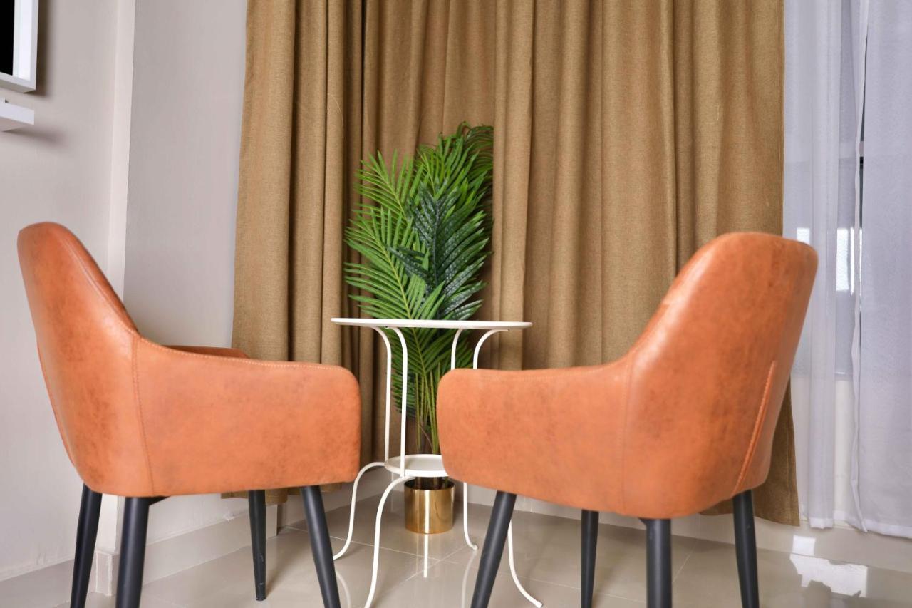 Aparthotel ان للشقق الفندقية Sur